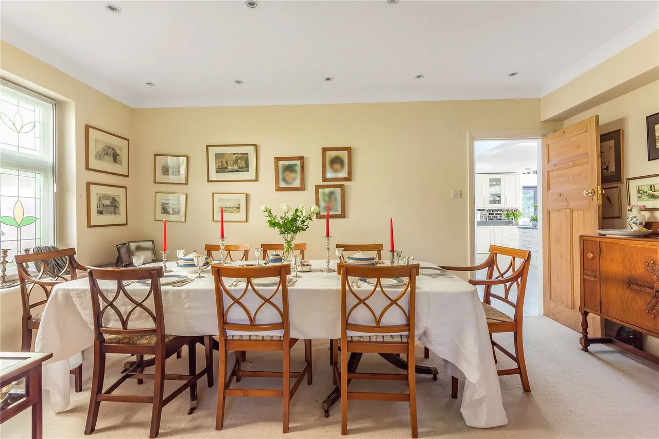 Wensleydale Road, Hampton, TW12 2LX, photo 3