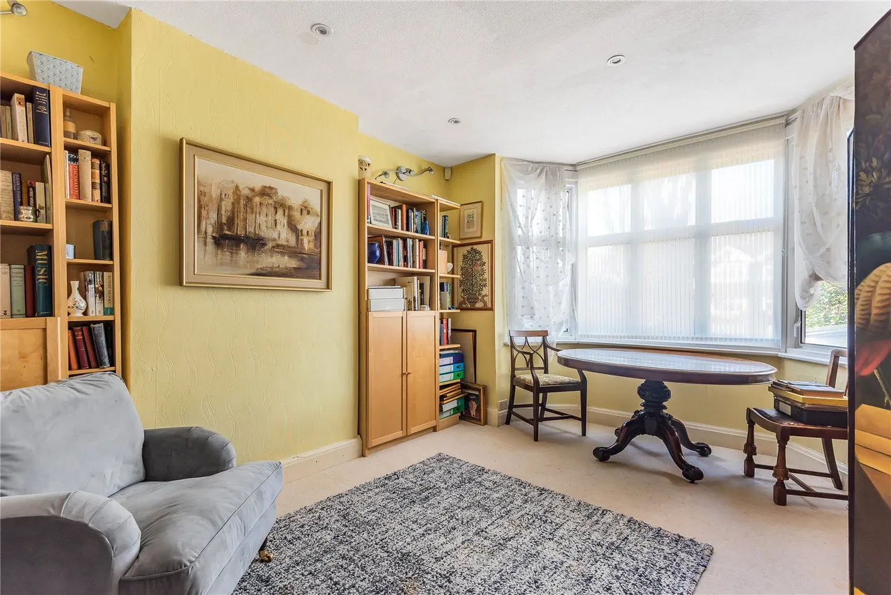 Wensleydale Road, Hampton, TW12 2LX, photo 11