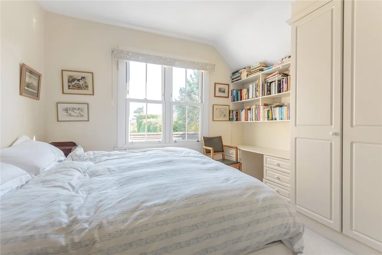 Wensleydale Road, Hampton, TW12 2LX, photo 14