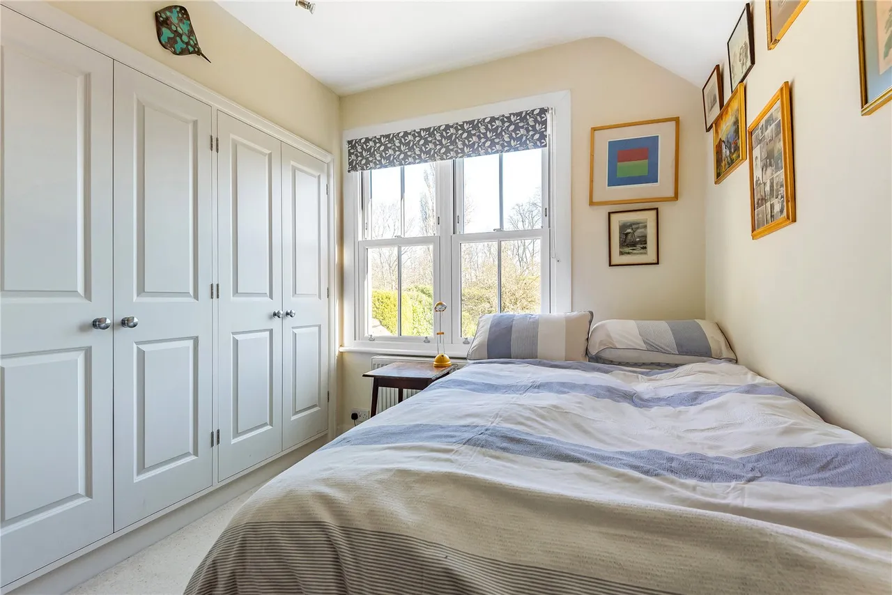 Wensleydale Road, Hampton, TW12 2LX, photo 13