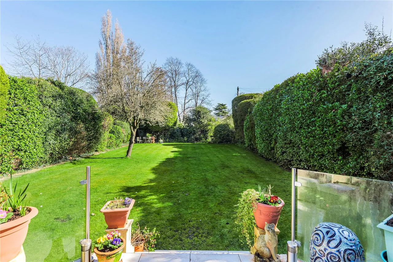 Wensleydale Road, Hampton, TW12 2LX, photo 17