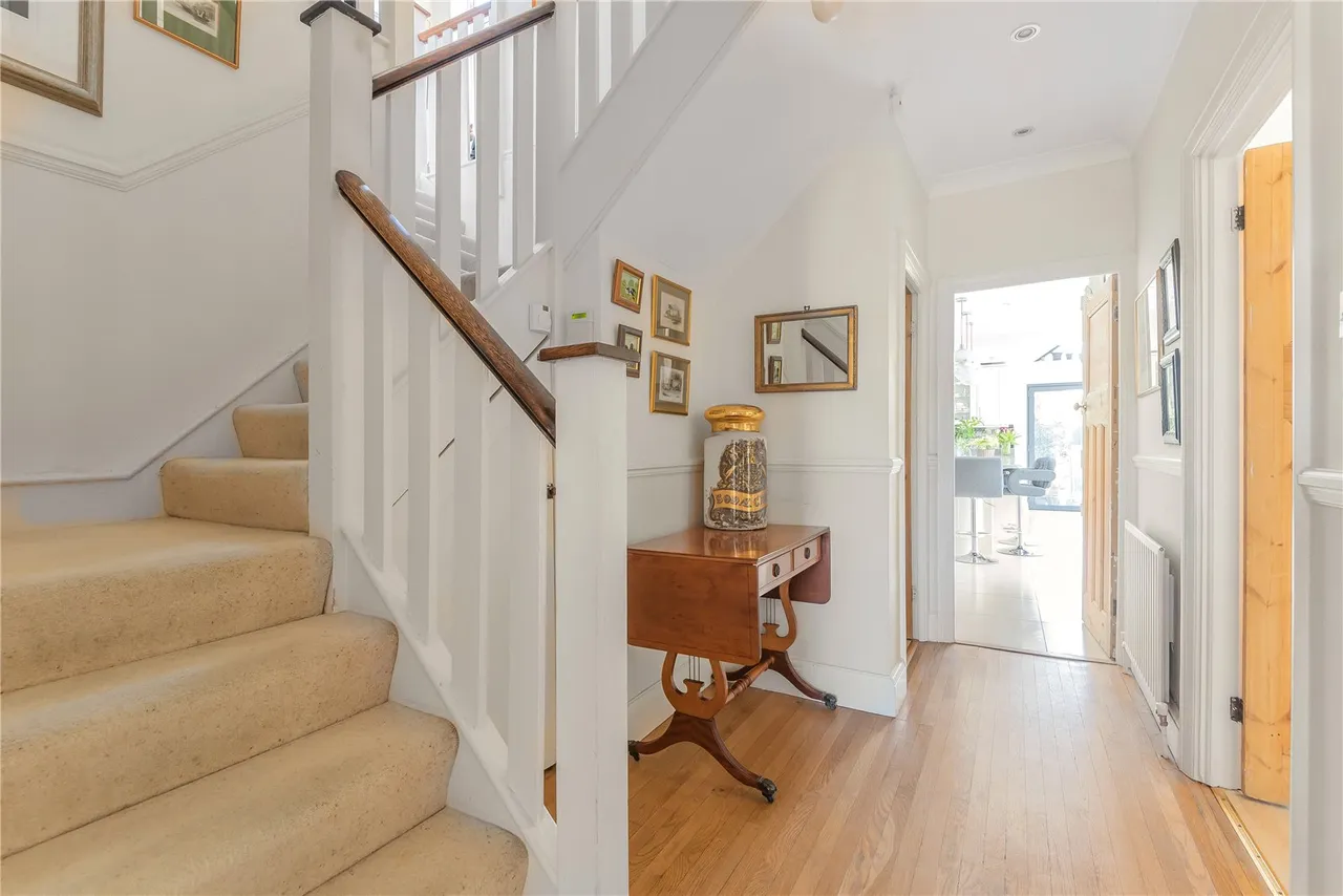 Wensleydale Road, Hampton, TW12 2LX, photo 12