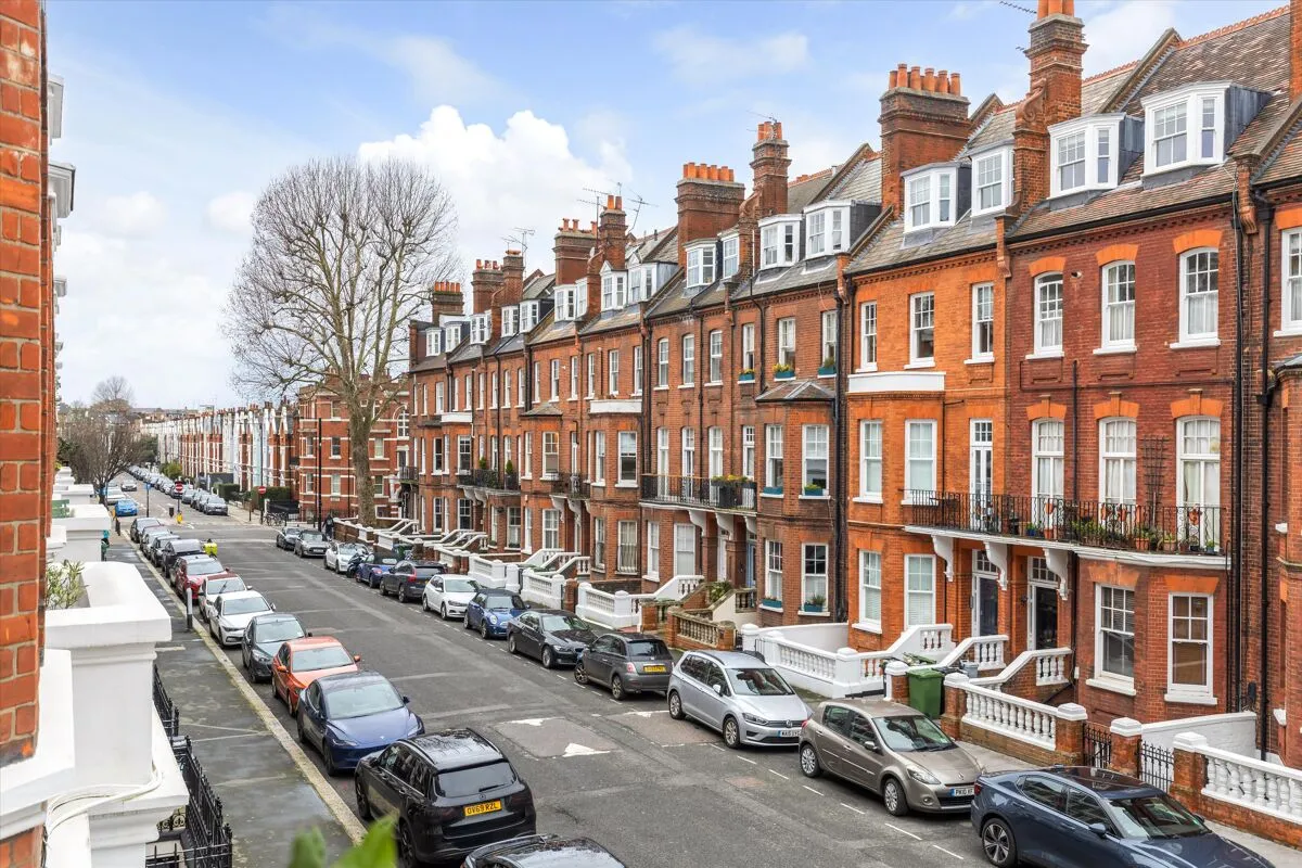 Addison Gardens, London, W14, photo 12