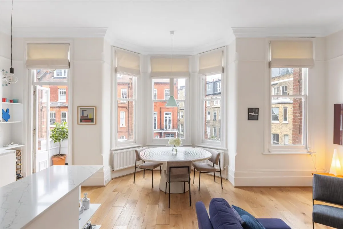 Addison Gardens, London, W14, photo 5