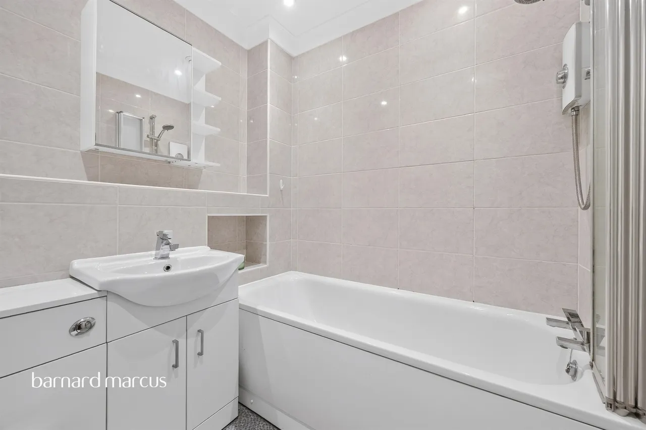 Whelan Way, Wallington, SM6, photo 6