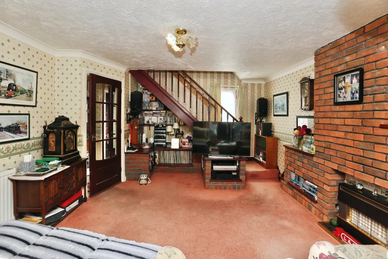 Lydiard Close, Eastleigh, SO50, photo 4