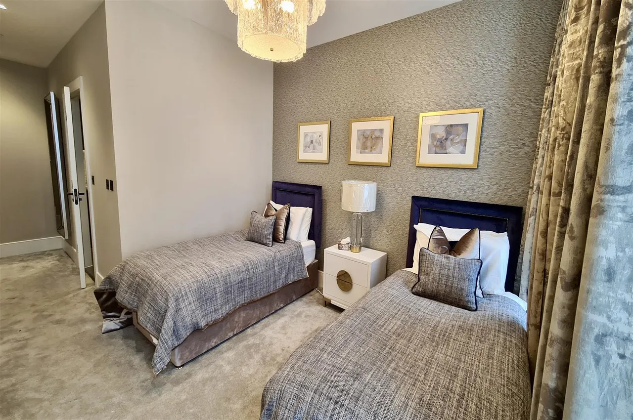 Palmer Road, London, SW11, photo 9
