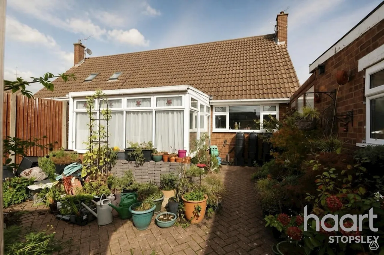 Forrest Crescent, Luton, LU2, photo 4