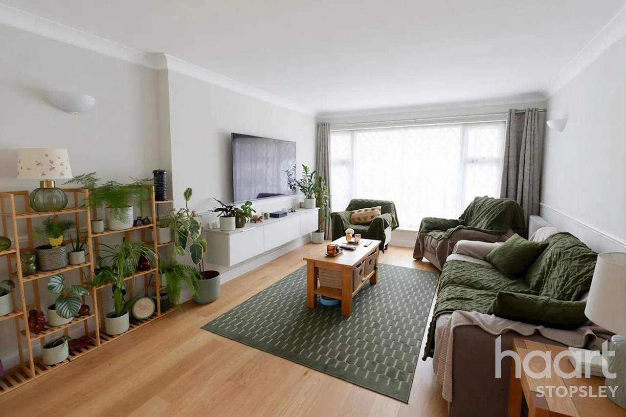 Forrest Crescent, Luton, LU2, photo 7