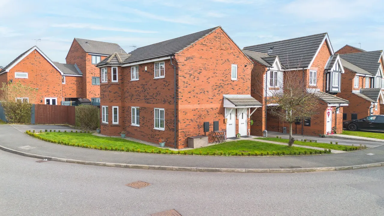 Thorneycroft Drive, Warrington, WA1 3FW, photo 14
