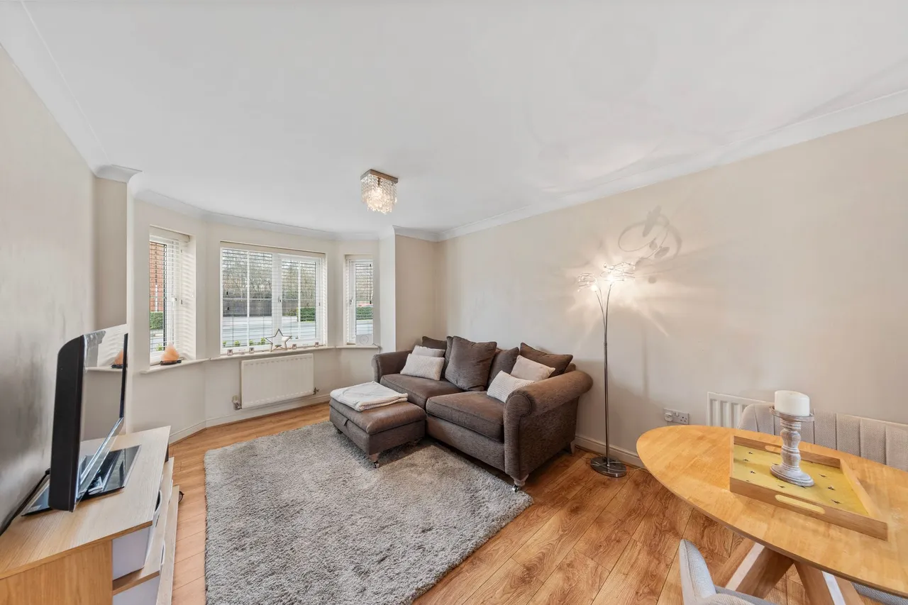 Thorneycroft Drive, Warrington, WA1 3FW, photo 5