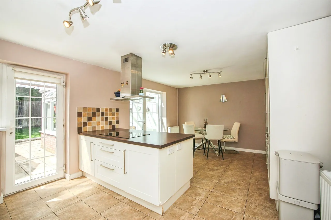 Rhiwlas, Thornhill, CF14, photo 5