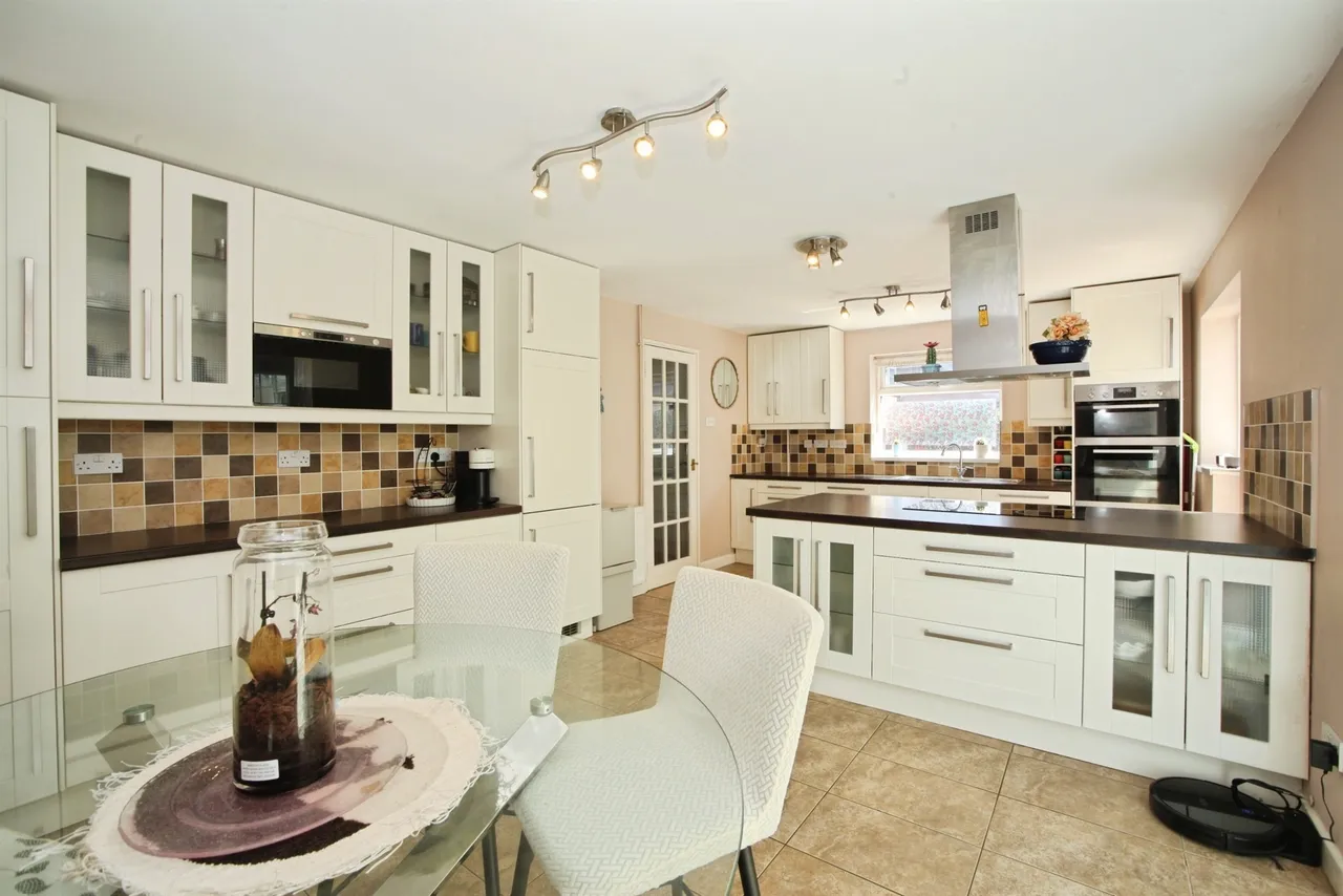 Rhiwlas, Thornhill, CF14, photo 6