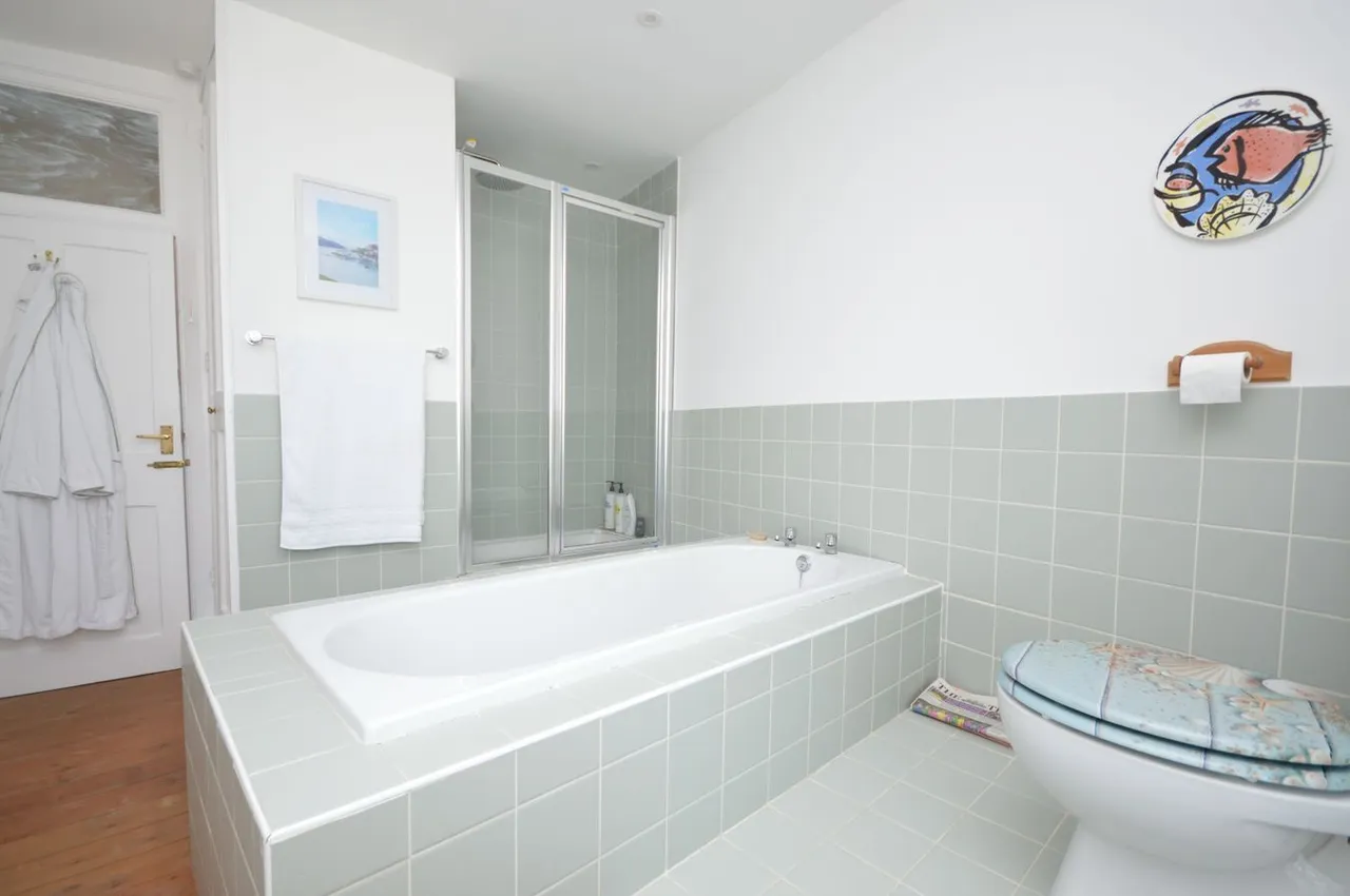 Jubilee Road, Axbridge, BS26, photo 16