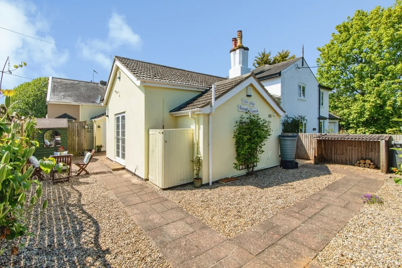 2 bed house for sale — Gisleham, Lowestoft, Suffolk, NR33