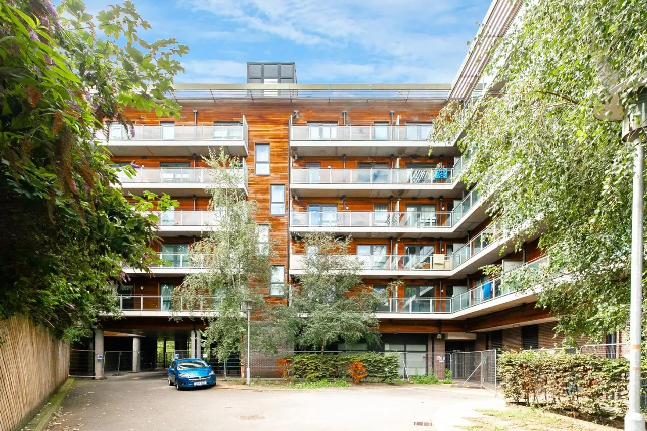 Polydamas Close, London, E3, photo 3