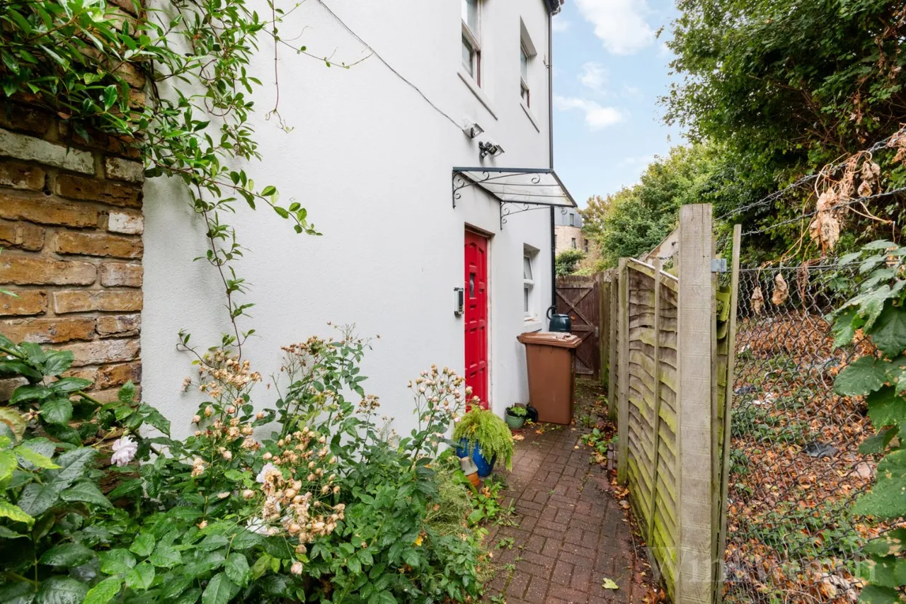 Trundleys Road, London, SE8, photo 9