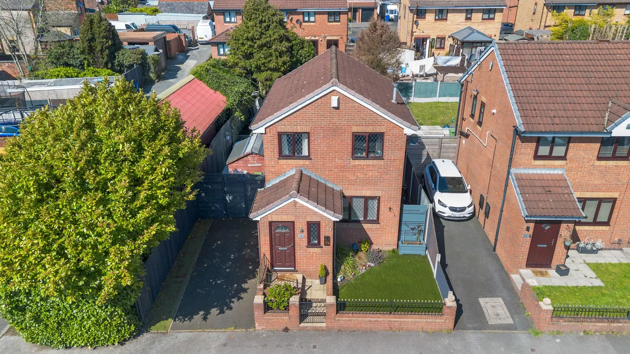 Kingsdown Road, Abram, Wigan, Wigan, WN2 5RN, photo 2
