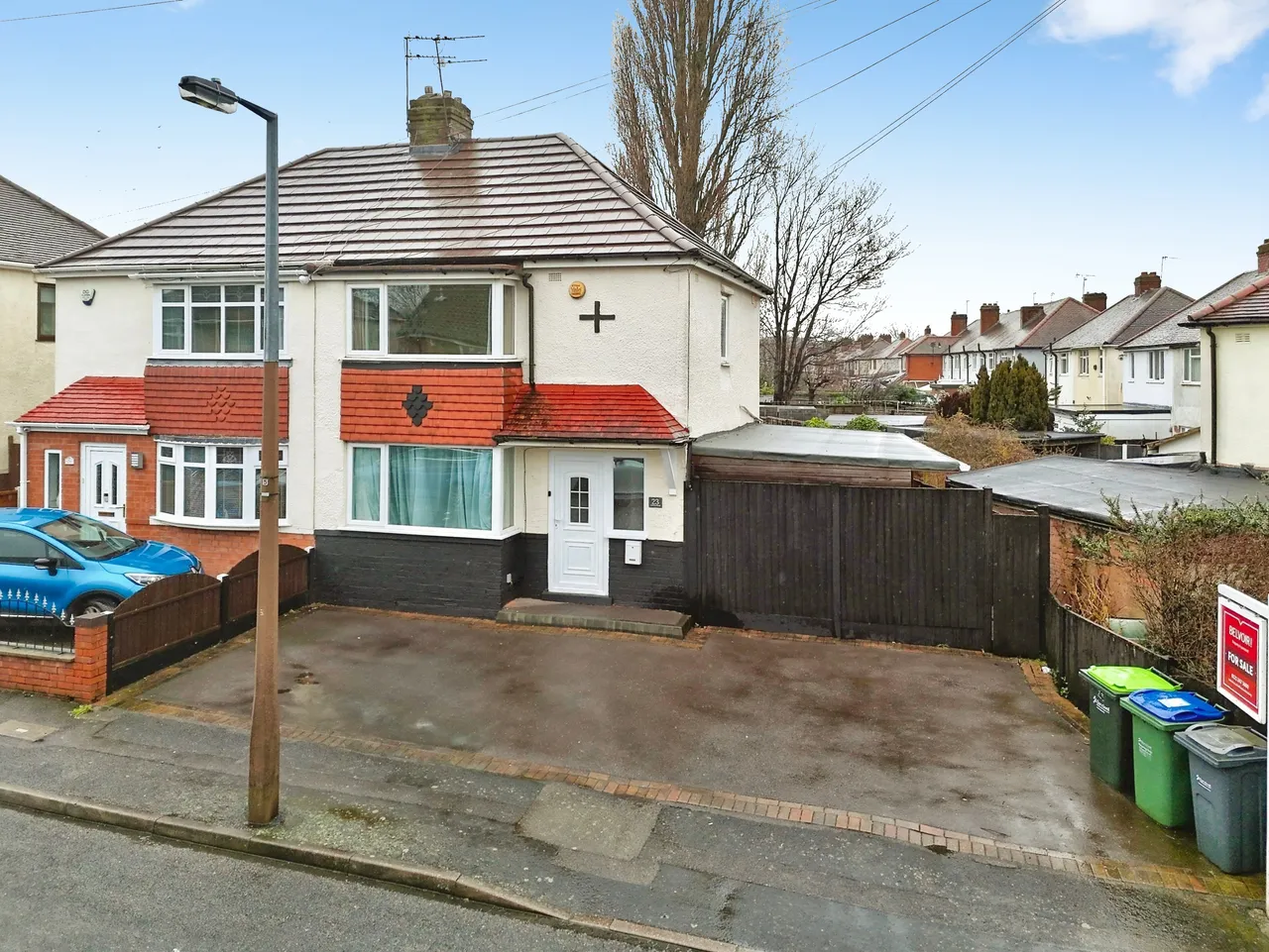 2 bed house for sale — Oaktree Road, Wednesbury, WS10
