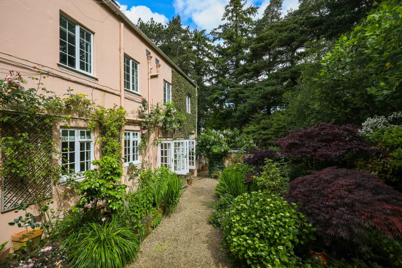 3 bed house for sale — Sunningdale, Not specified, SL5 9QN