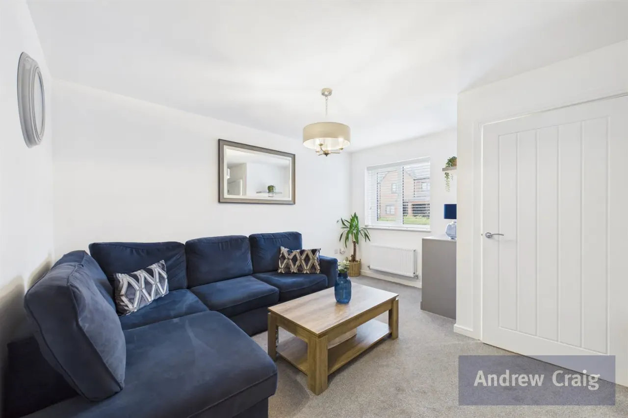 Winder Drive, Hazlerigg, NE13, photo 2
