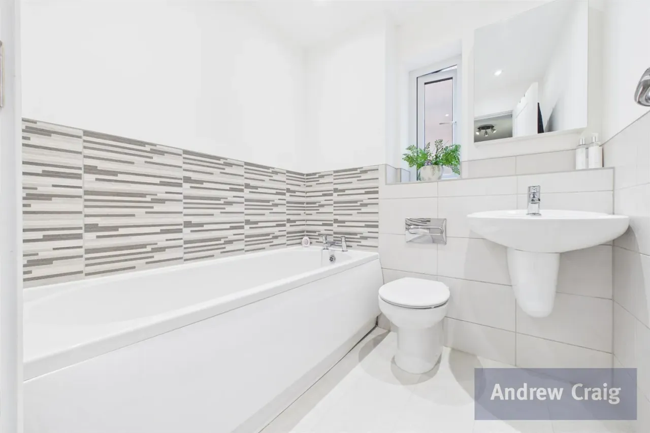 Winder Drive, Hazlerigg, NE13, photo 19