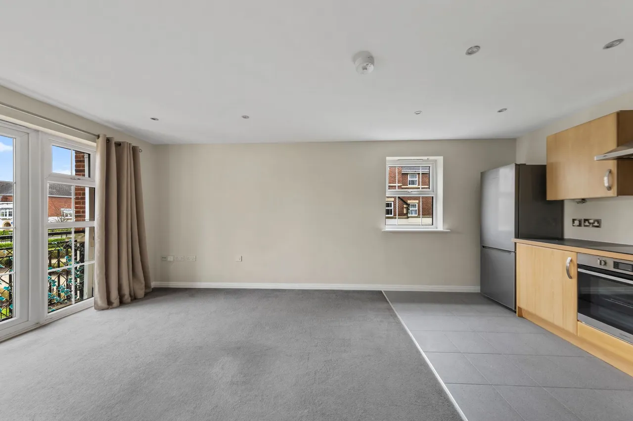 Lincoln Court Seattle Close, Great Sankey, Warrington, Warrington, WA5 8DF, photo 6