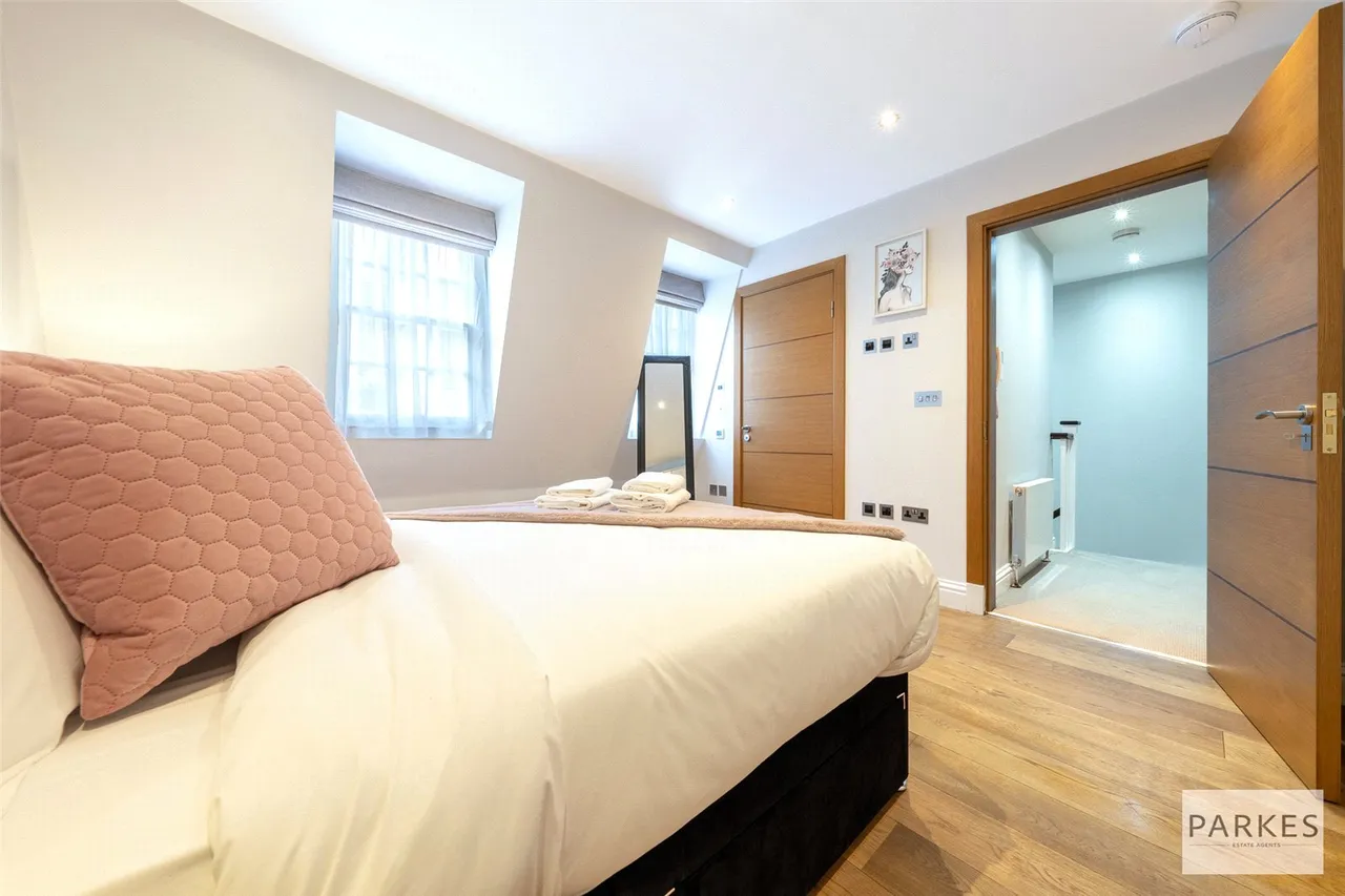 Shepherd Street, Mayfair, London, W1J 7HY, photo 4