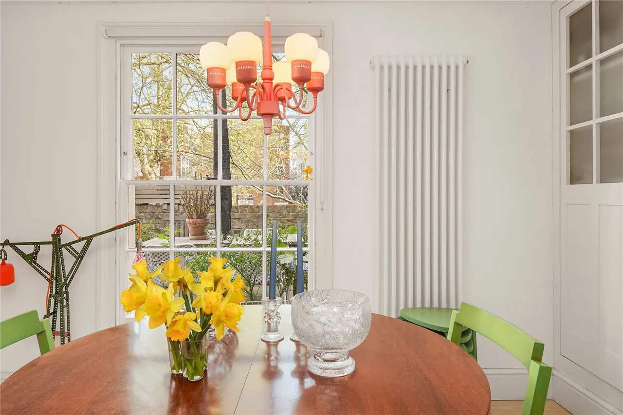 Clerkenwell Close, London, EC1R, photo 12