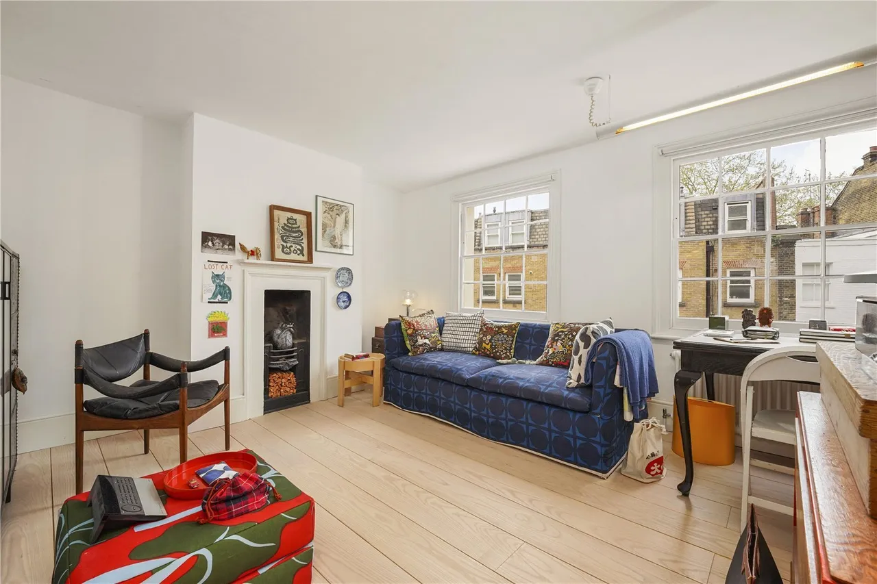 Clerkenwell Close, London, EC1R, photo 6