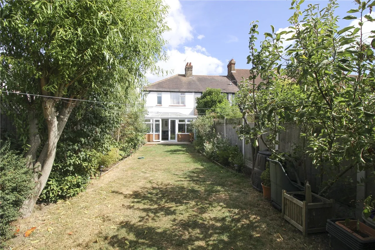 Lymington Avenue, Leigh-on-Sea, Essex, SS9, photo 6