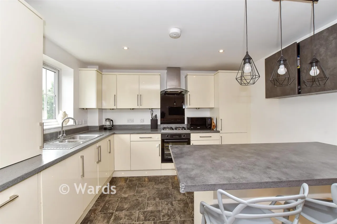 Shipbourne Road, Tonbridge, TN10, photo 3