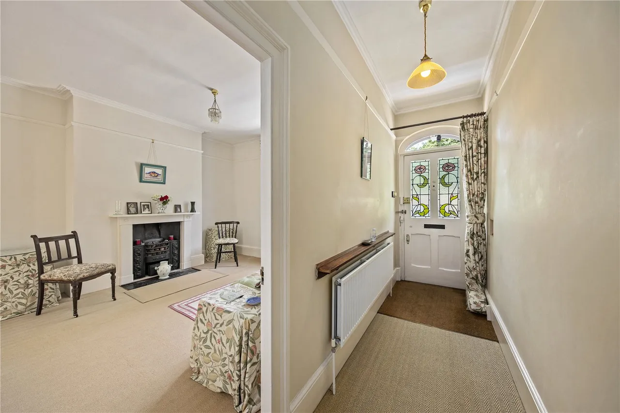 Kew Road, Kew, TW9, photo 8