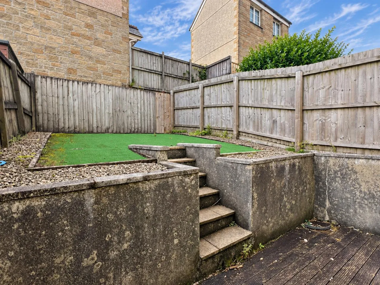 Helena Court, Penwithick, photo 2