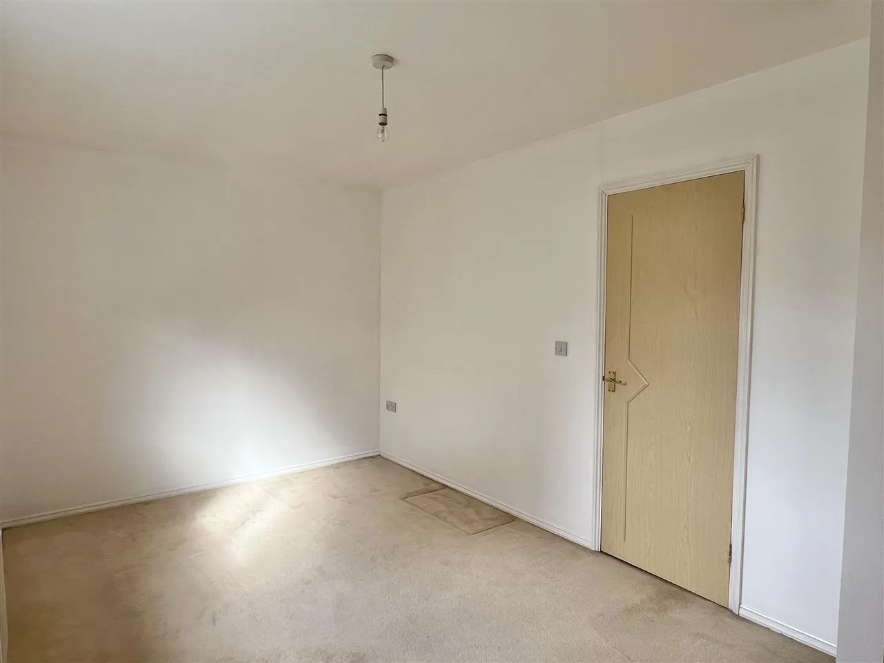 Helena Court, Penwithick, photo 18