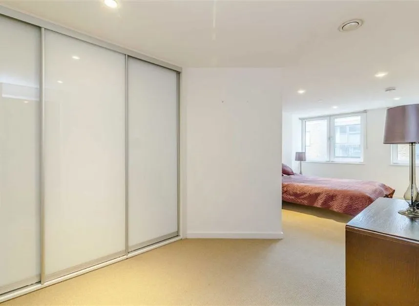 City Road, EC1V, photo 5