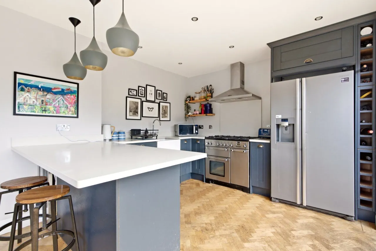 Park Street Lane, St. Albans, AL2, photo 8