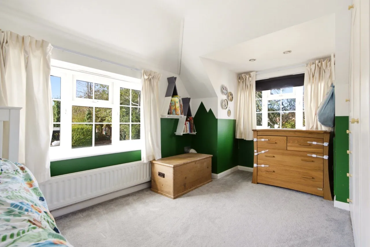 Park Street Lane, St. Albans, AL2, photo 15