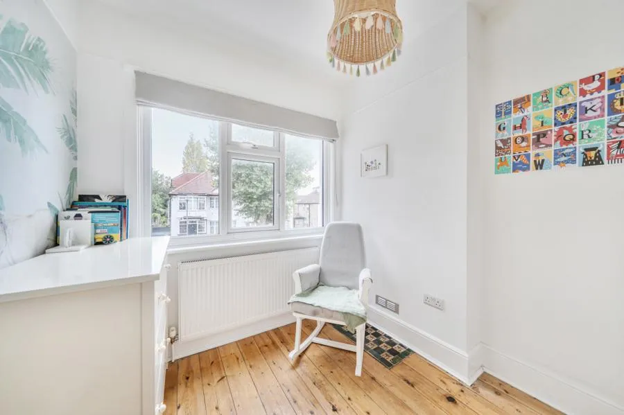Windermere Avenue, London, N3, photo 19