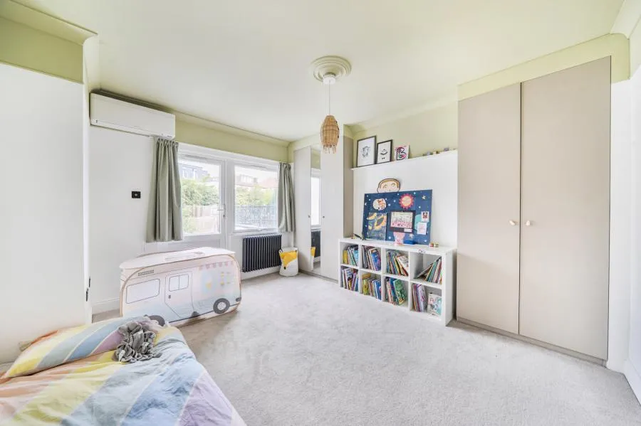 Windermere Avenue, London, N3, photo 16
