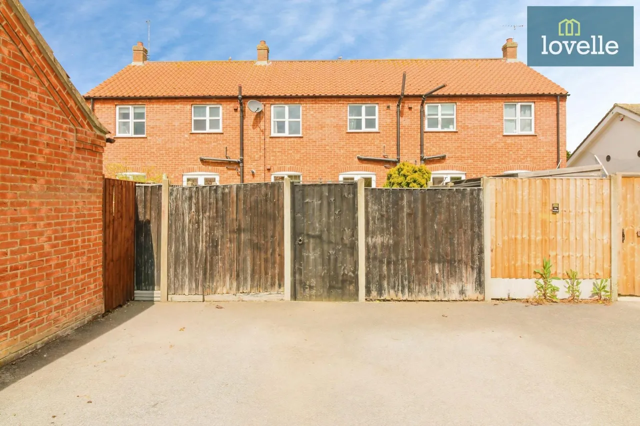 North Road, Tetford, LN9, photo 12