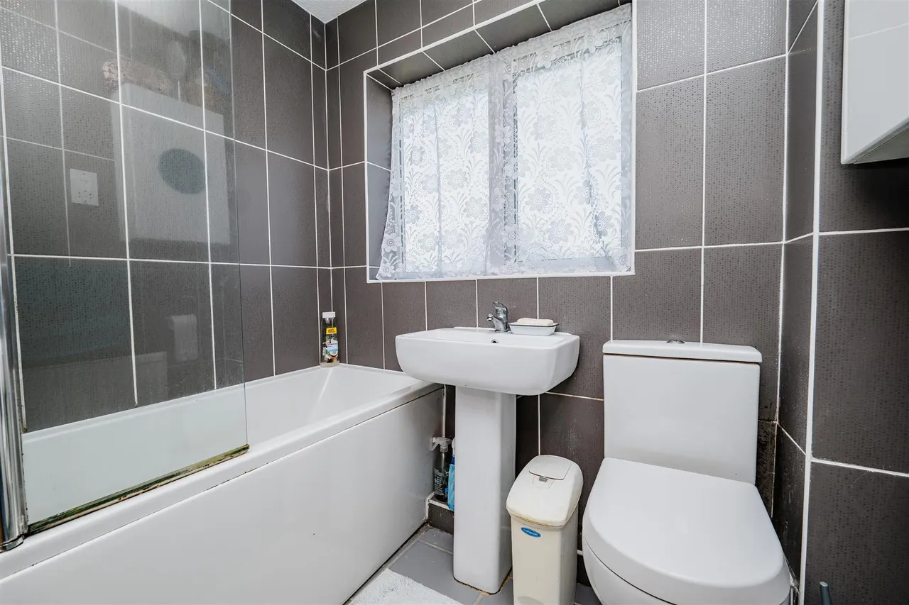 Blyth Close, Barry, CF62 9HG, photo 17