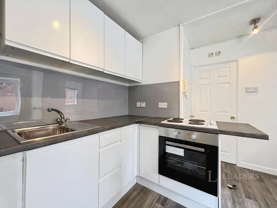Shrubbery Avenue, Worcester, WR1, photo 3