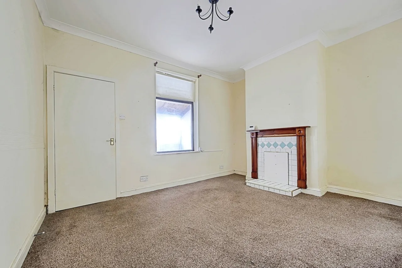 Bridgefield Street, Hapton, Burnley, Lancashire, BB12, photo 2