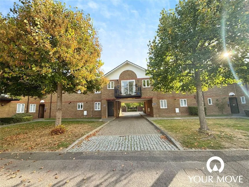 2 bed flat to rent, Armada Way, Chatham, ME4