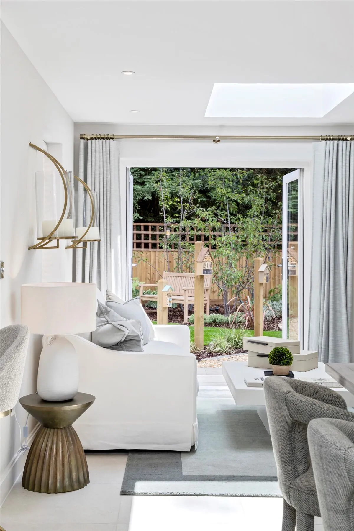 Brooklands Grove, Weybridge, KT13, photo 2