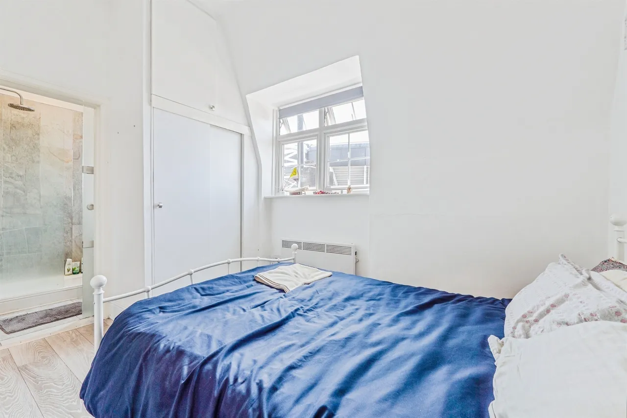 Westgate Street, Cardiff, CF10, photo 10