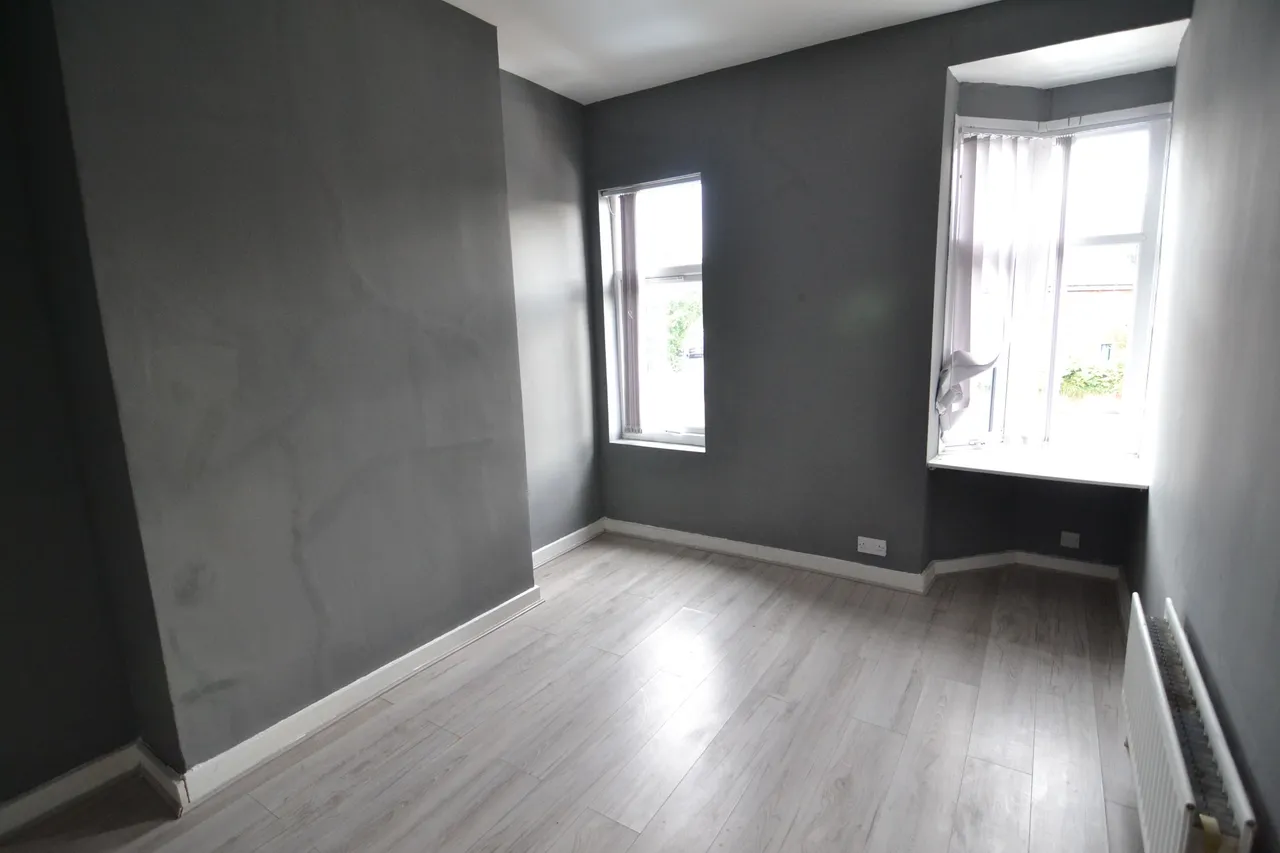 Bescot Road, Walsall, West Midlands, WS2 9AD, photo 9