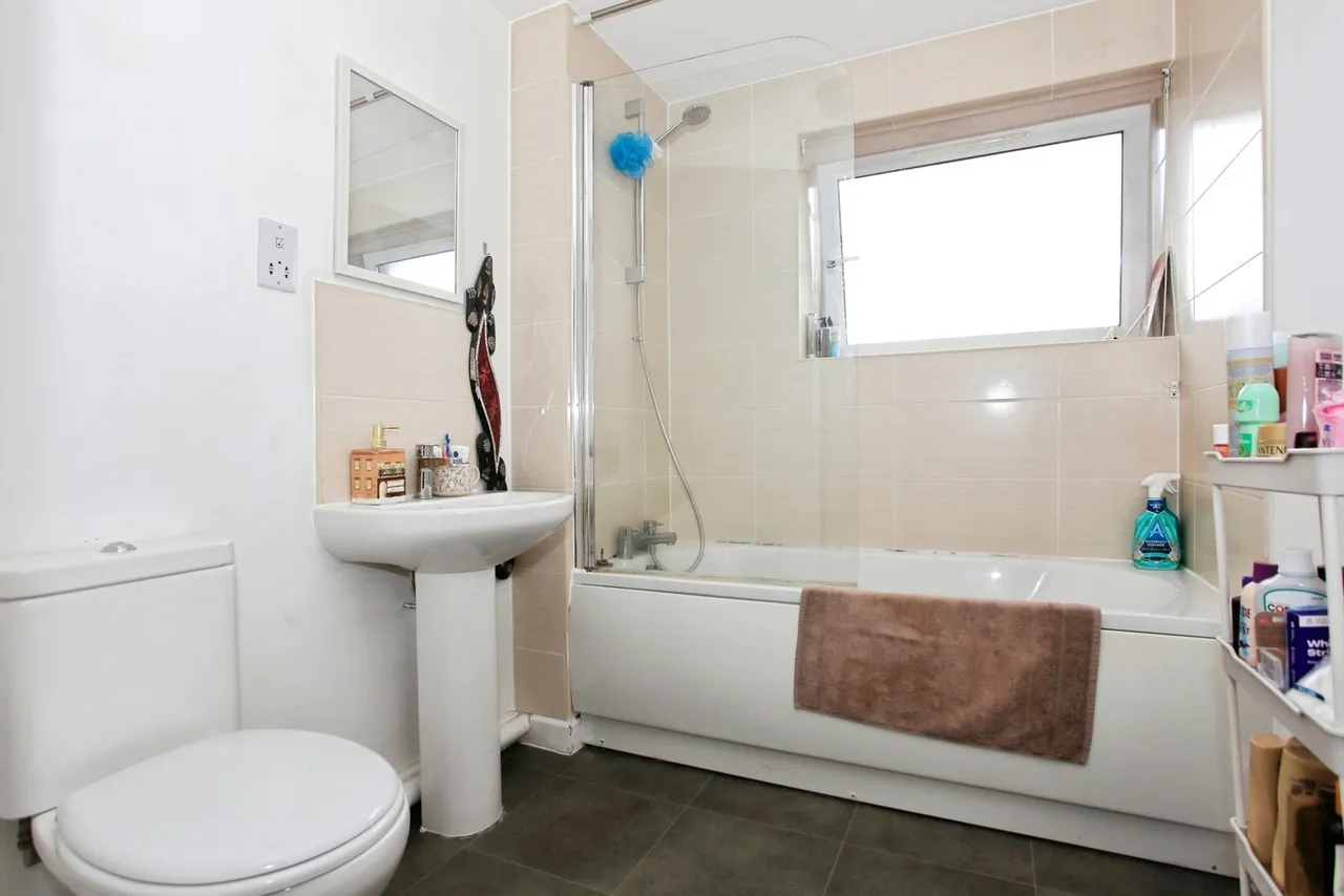 Broadway, Peterborough, Cambridgeshire, PE1, photo 8