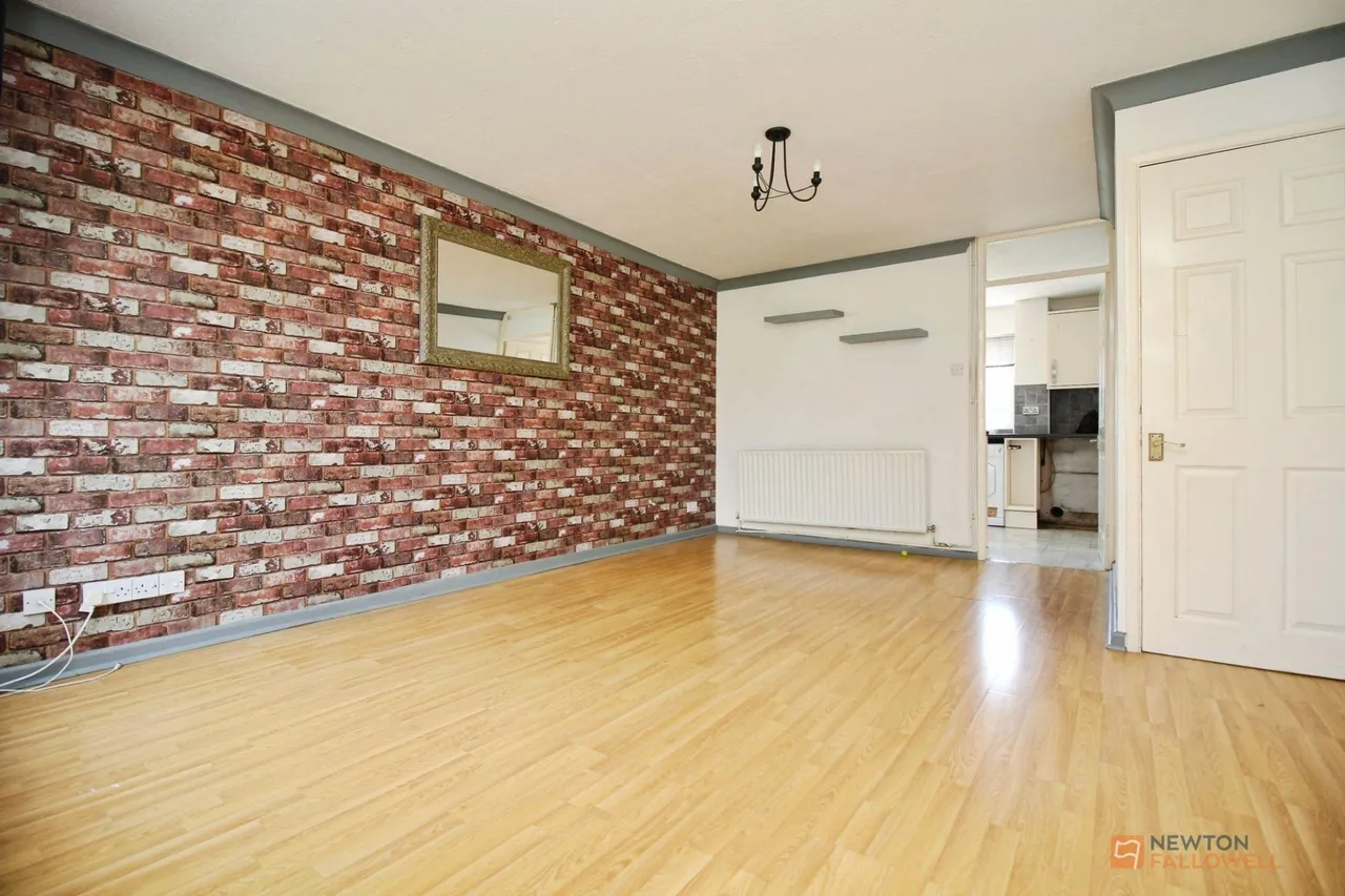 Hardwick Crescent, Syston, LE7, photo 3